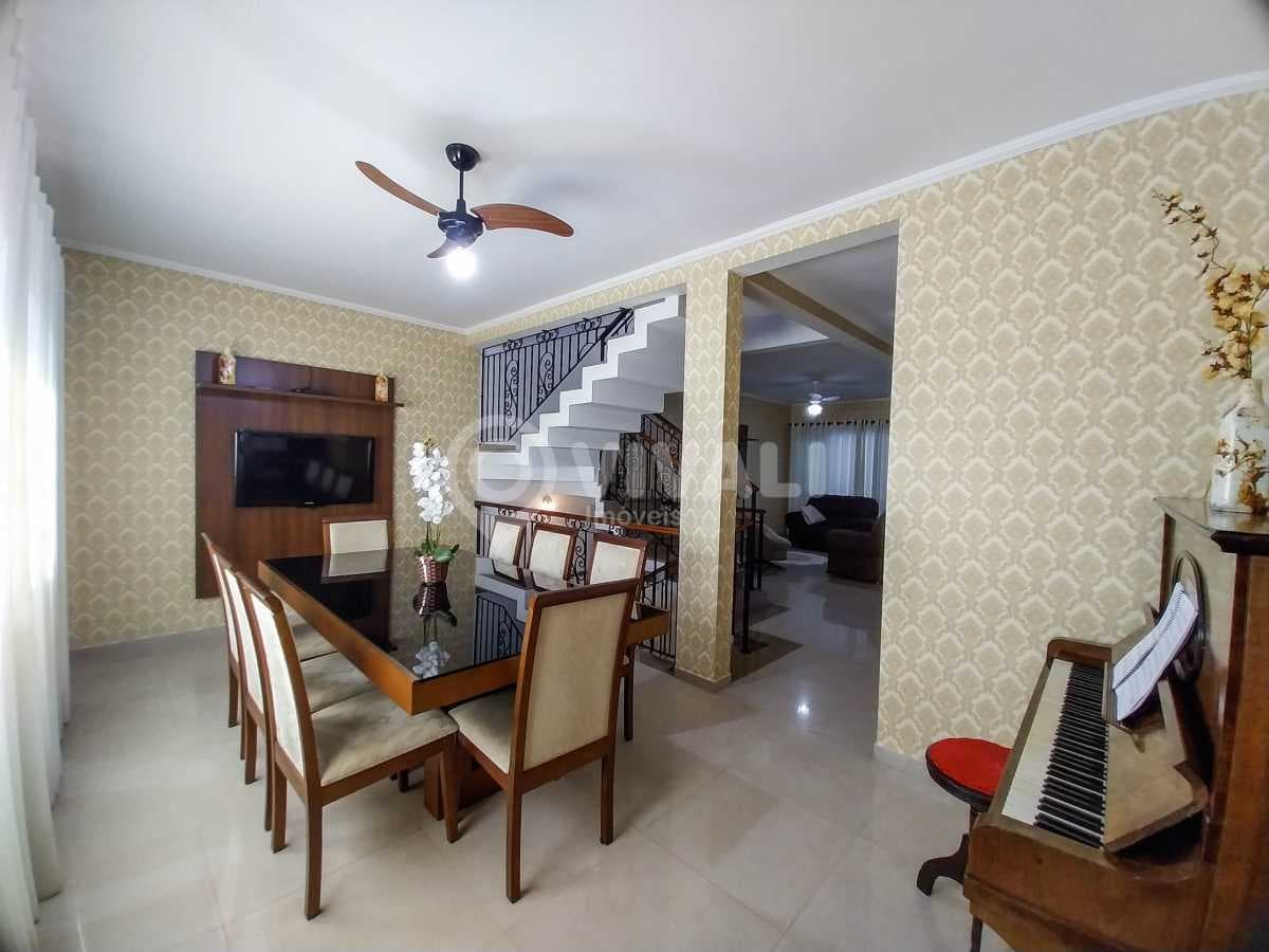 Casa de rua com 1 suíte no Jardim Coronel Peroba — foto 2