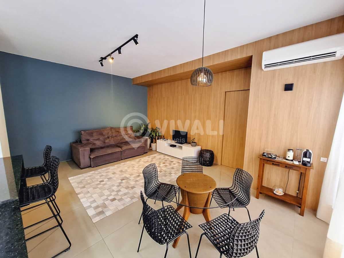 Apartamento com 1 suíte no Condomínio Praxx Residencial