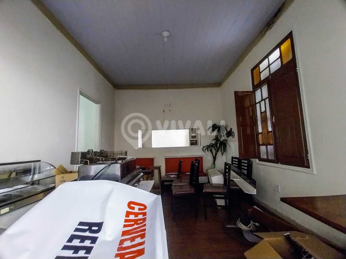 Casa de rua com 3 quartos no Centro — foto 2