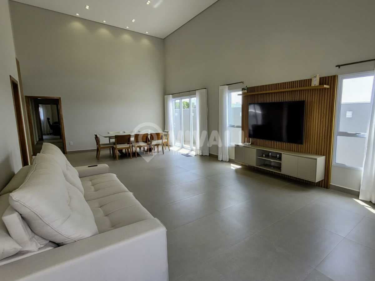 Casa em Condomínio com 1 suíte no Bairro Itapema — foto 2