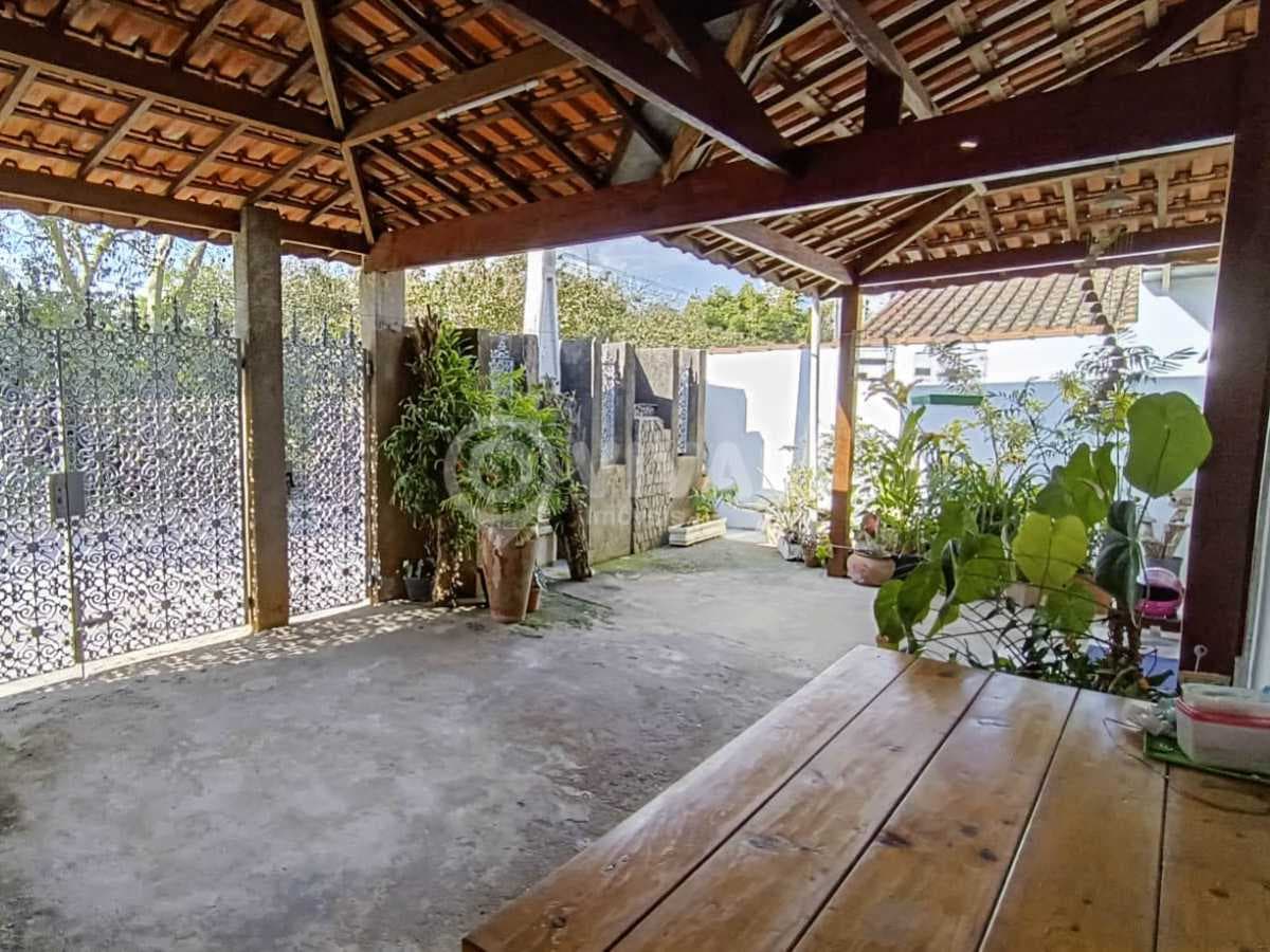 Casa de rua com 2 quartos no Núcleo Habitacional Prefeito Erasmo Chrispim — foto 3