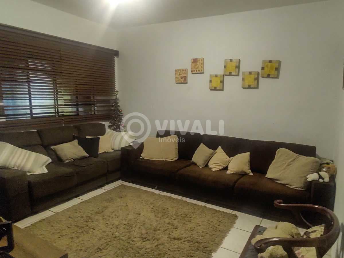 Casa de rua com 2 quartos no Jardim Ipê — foto 2