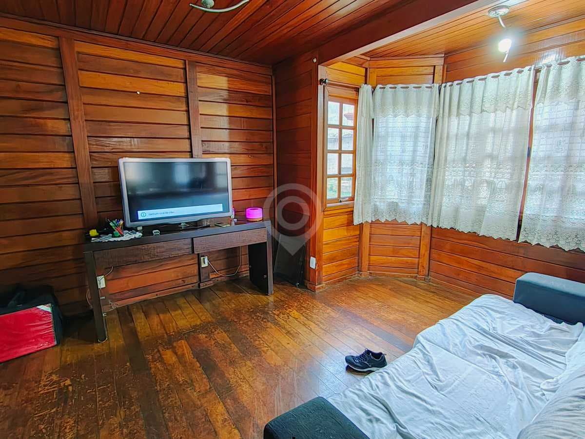 Casa de rua com 3 suítes no Giardino D´ Itália — foto 3