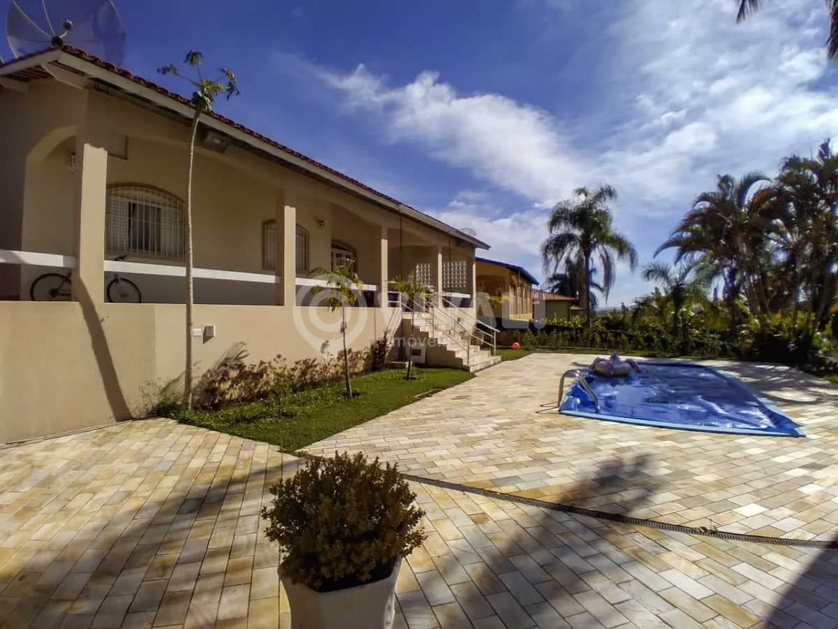 Casa em Condomínio com 2 suítes no Condomínio Parque da Fazenda