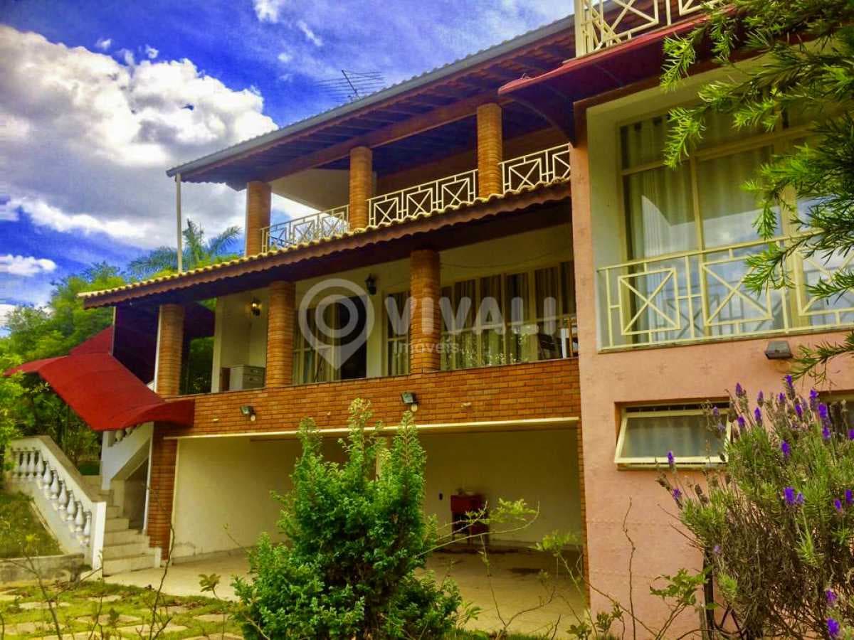 Casa em Condomínio com 2 suítes no Condomínio Parque da Fazenda
