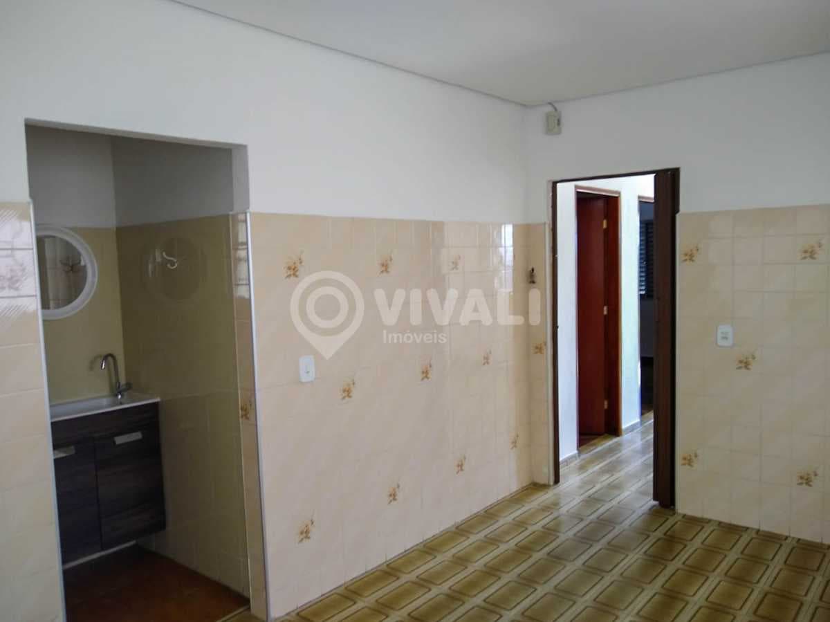 Casa de rua com 2 quartos no Vila São Paulo