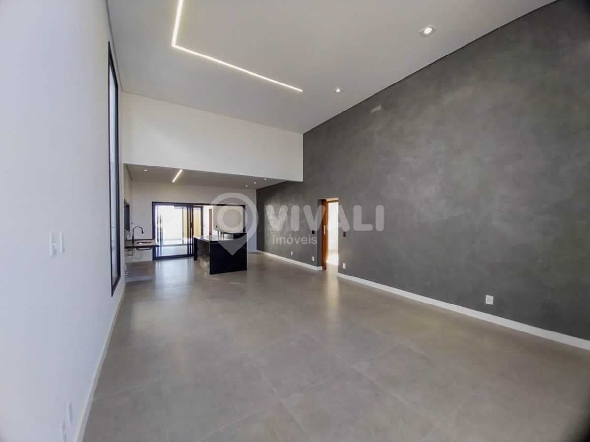 Casa em Condomínio com 1 suíte no Loteamento Residencial Dolce Vita — foto 2