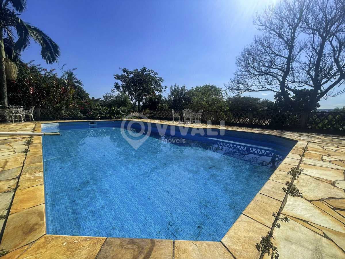 Chácara com 1 suíte no Jardim dos Lagos