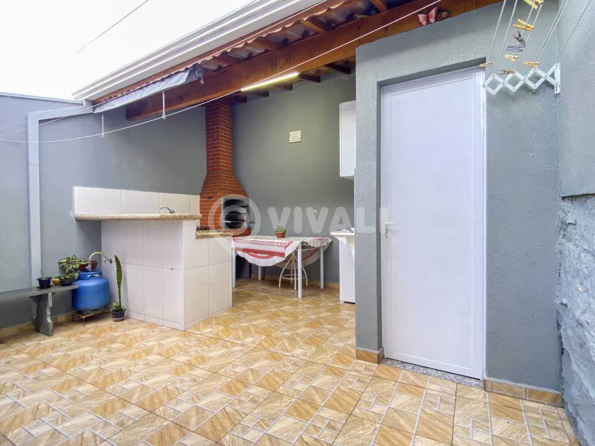 Casa de rua com 2 quartos no Vila Santa Cruz — foto 2