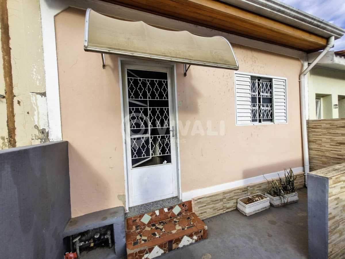 Casa de rua com 3 quartos no Jardim Alto de Santa Cruz
