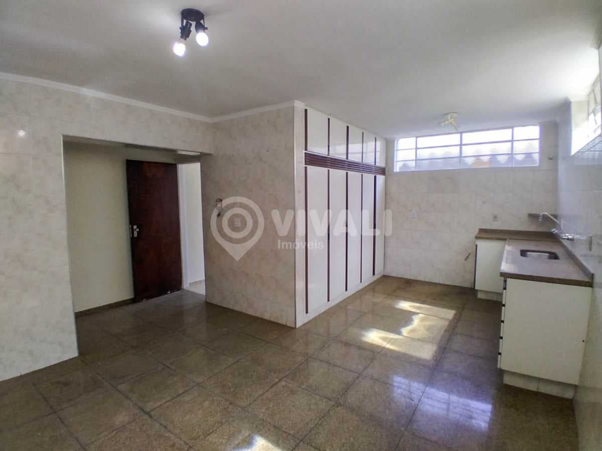 Casa de rua com 1 suíte no Vila Mutton — foto 2