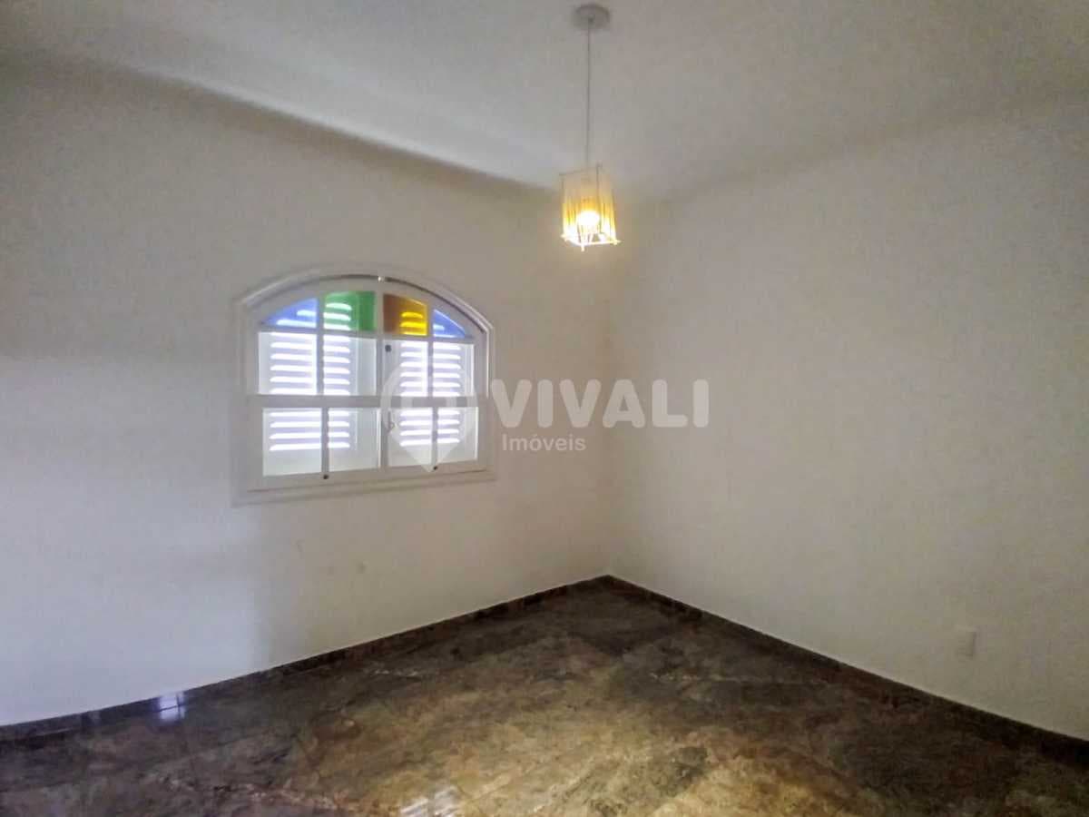 Casa de rua com 1 suíte no Vila Mutton — foto 3