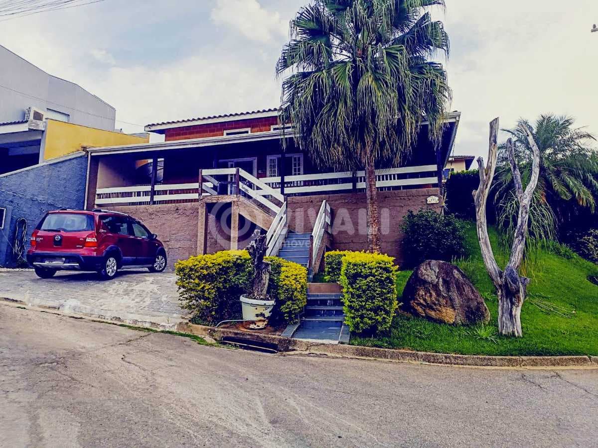 Casa em Condomínio com 2 suítes no Condomínio Itatiba Country Club