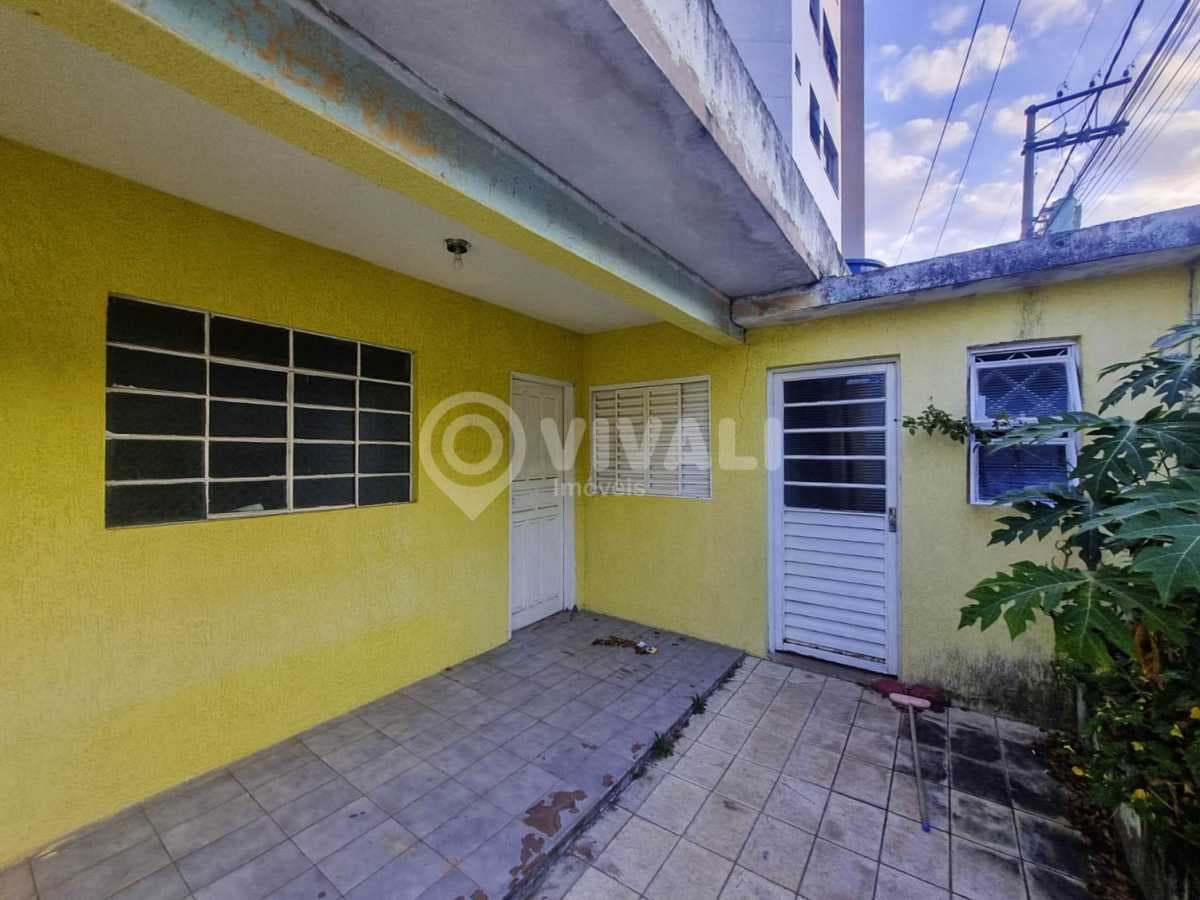 Casa de rua com 4 quartos no Jardim São José — foto 2
