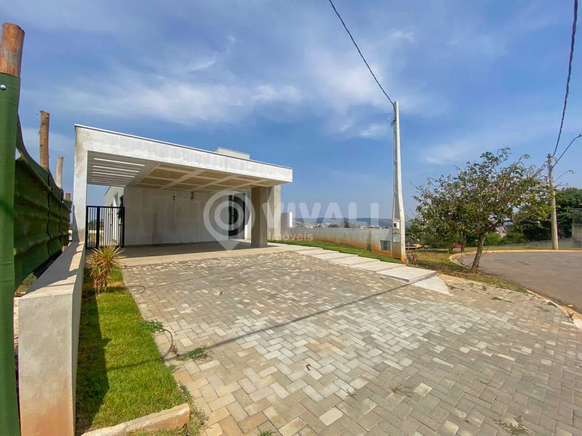 Casa em Condomínio com 3 suítes no Condomínio Portal San Giovanni
