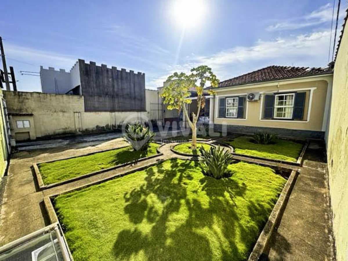 Casa de rua com 4 quartos no Vila Santa Clara — foto 2