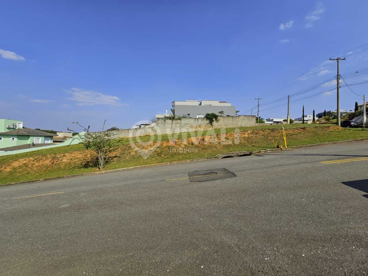 Terreno no Residencial Villaggio Paradiso