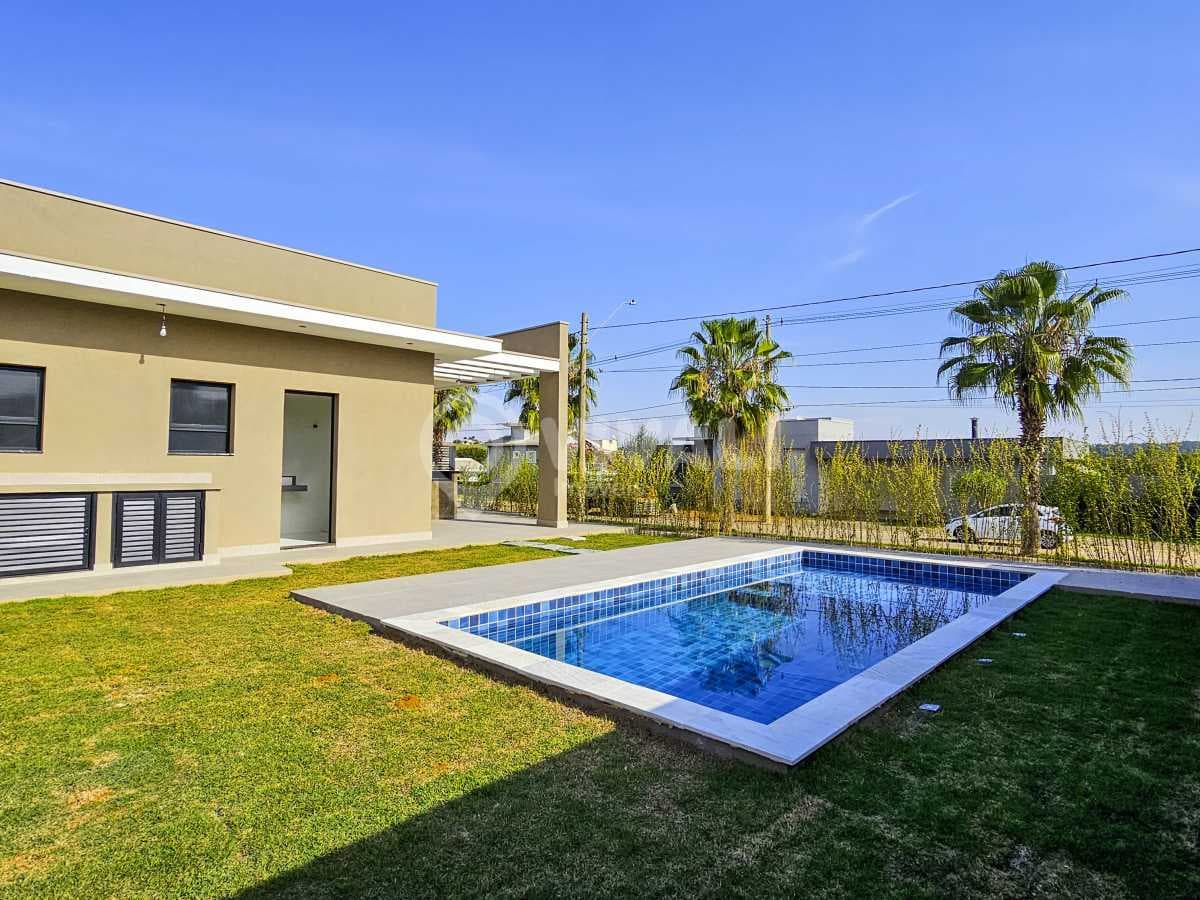Casa em Condomínio com 3 suítes no Condomínio Bosque Dos Pires