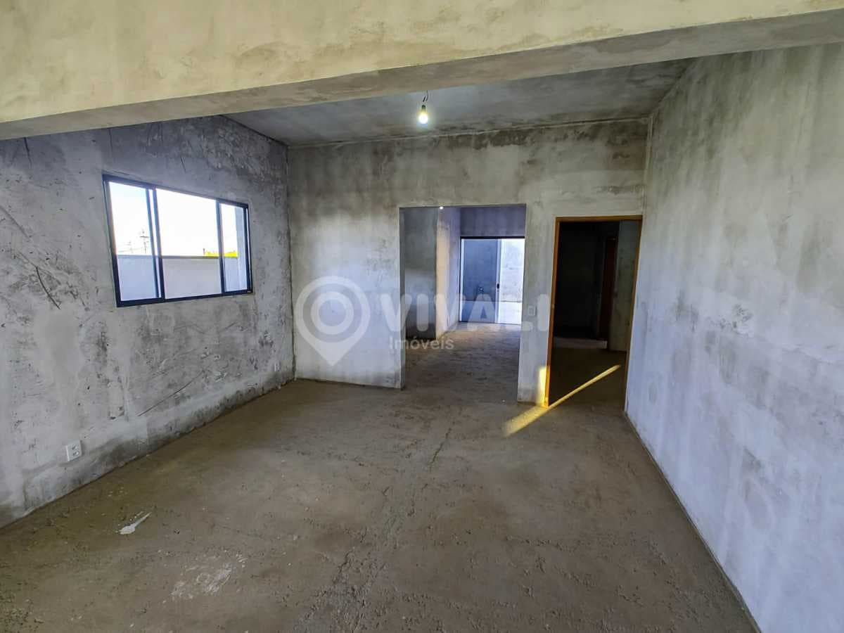 Casa de rua com 1 suíte no Portal Giardino — foto 3