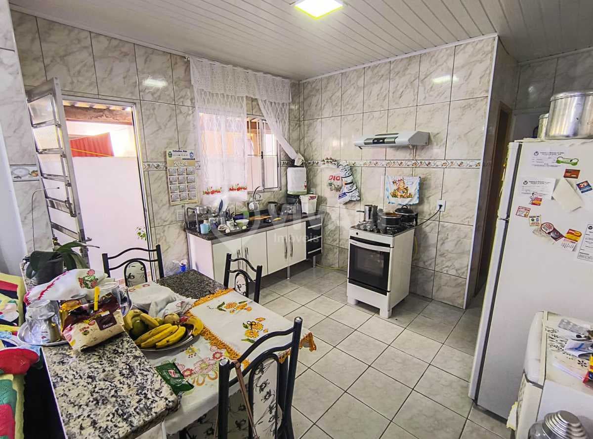 Casa de rua com 2 quartos no Jardim Palladino — foto 3