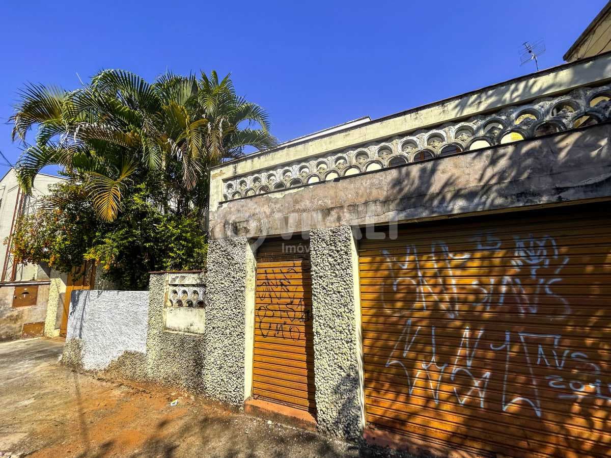Casa de rua com 3 quartos no Jardim Belém — foto 2