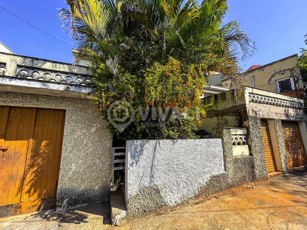 Casa de rua com 3 quartos no Jardim Belém — foto 3