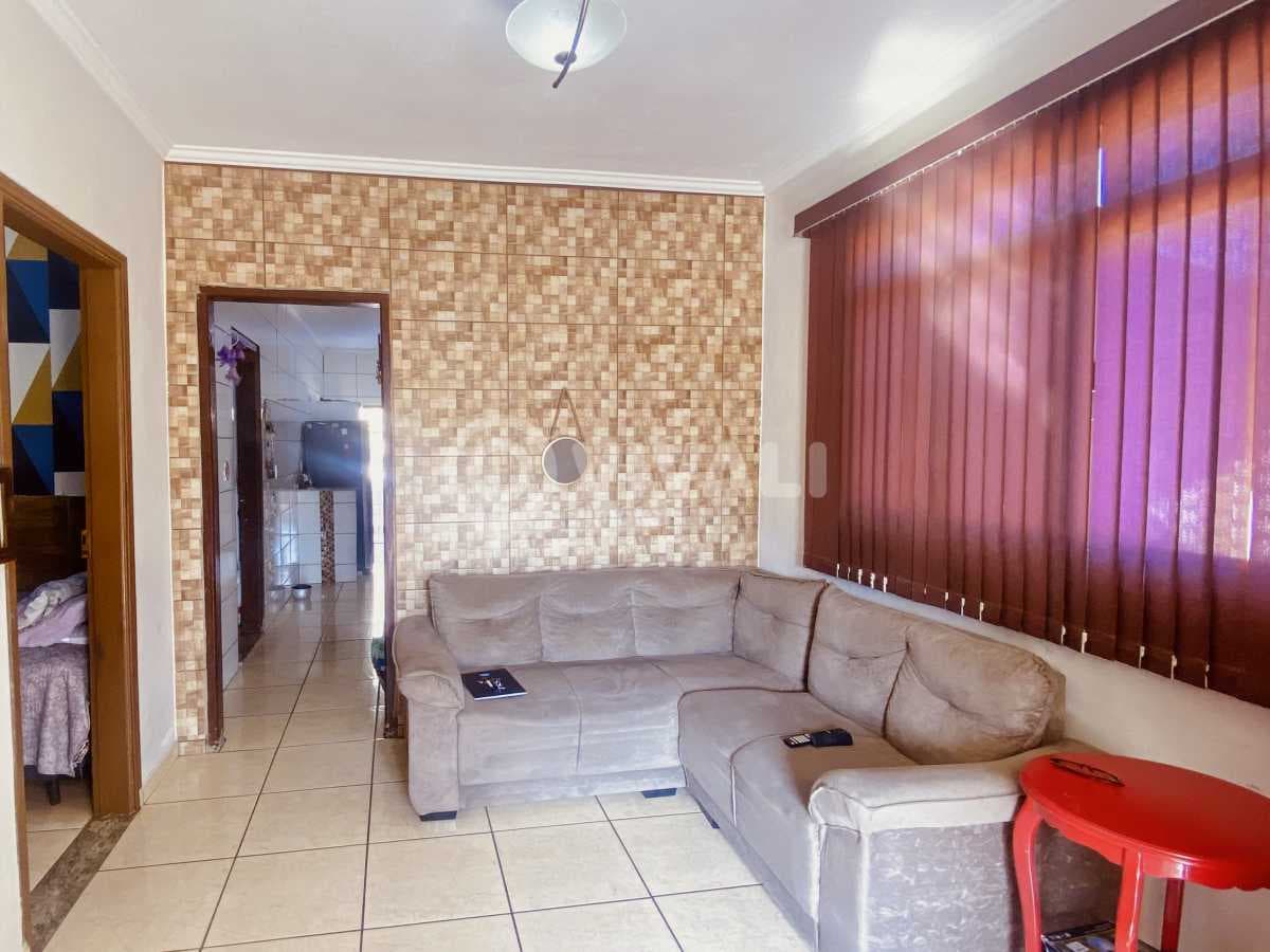 Casa de rua com 2 suítes no Vila Santa Clara — foto 2