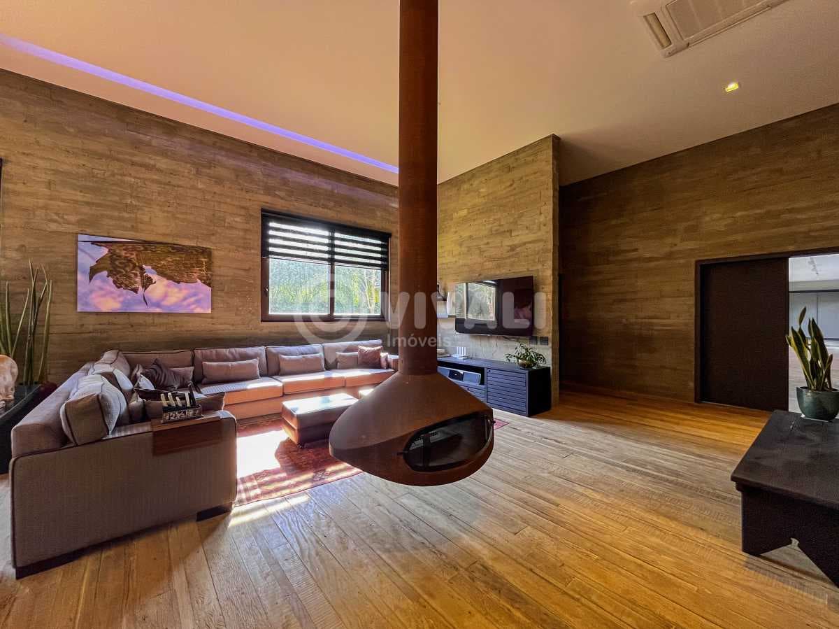 Casa em Condomínio com 4 suítes no Loteamento Fazenda Dona Carolina — foto 3