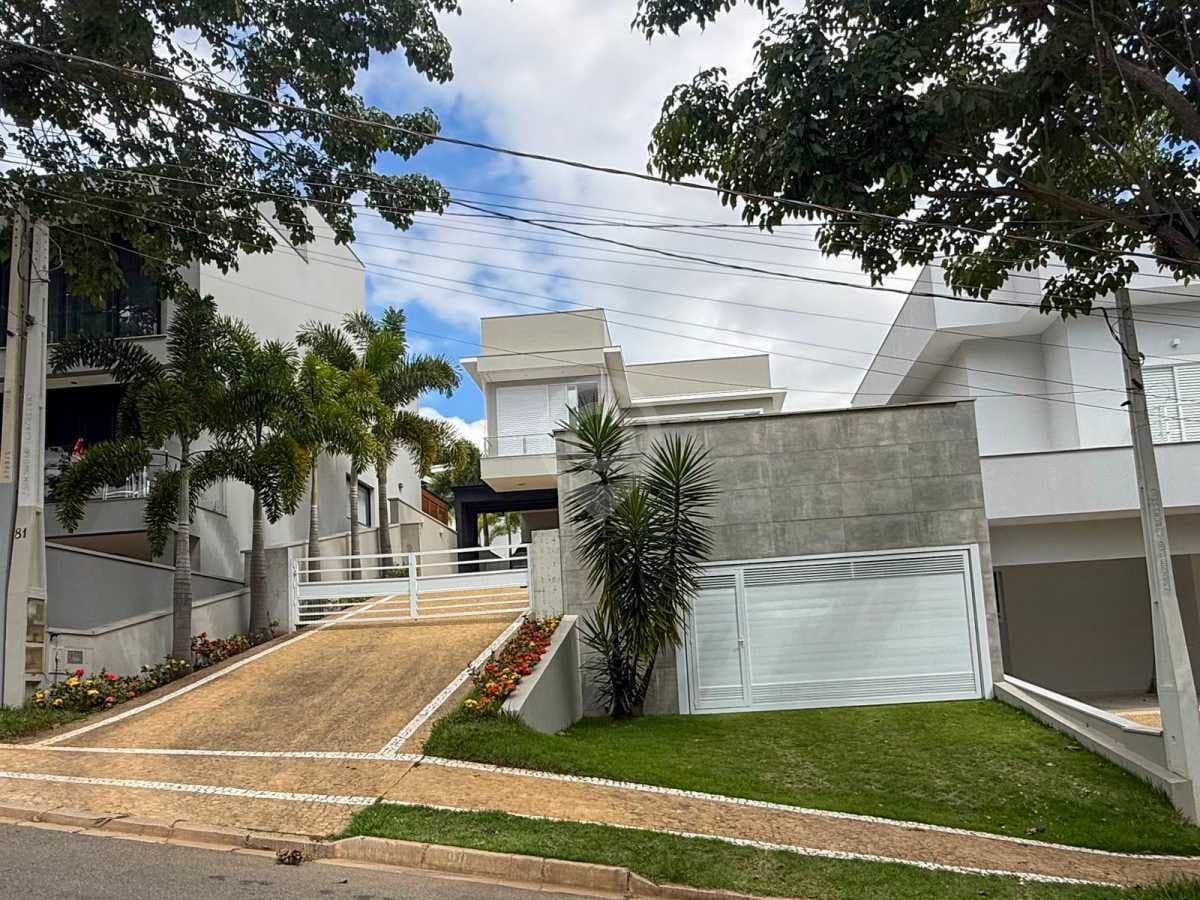 Casa em Condomínio com 3 suítes no Condominio Residencial Villa Ravenna