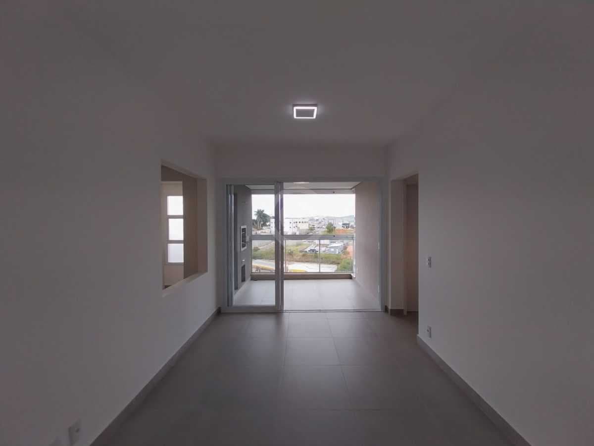 Apartamento com 1 suíte no Edifício Madrid — foto 2