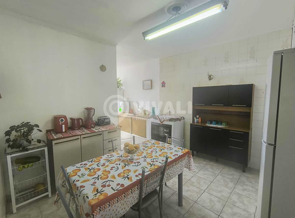 Casa de rua com 4 quartos no Jardim Nice — foto 3