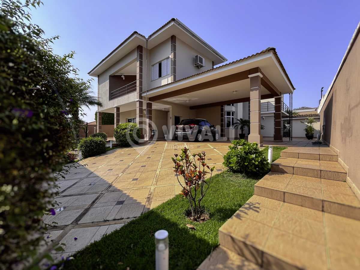 Casa em Condomínio com 2 suítes no Bairro do Engenho