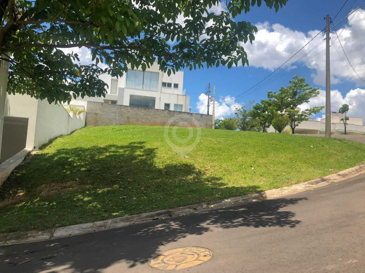Terreno no Condominio Ville De France